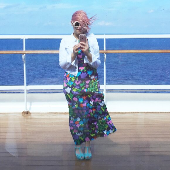 Vintage sleeveless navy floral maxi dress with bold pattern - fits like s/m - Picture 2 of 6